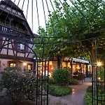 Relais De La Poste 3*