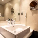 Hotel Restaurant Relais De La Poste - Strasbourg Nord 3*