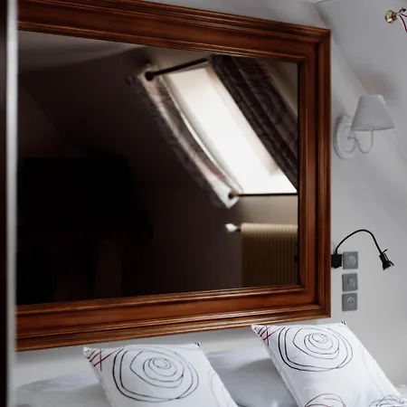 Hotel Restaurant Relais De La Poste - Strasbourg Nord La Wantzenau