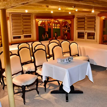 Restaurant Relais De La Poste - Strasbourg Nord Hotel La Wantzenau