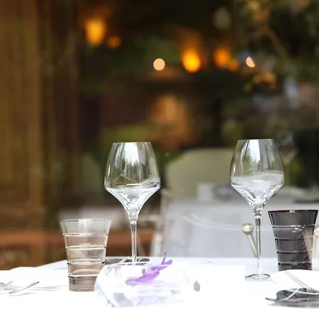 Restaurant Relais De La Poste - Strasbourg Nord Отель Ла-Ванзено