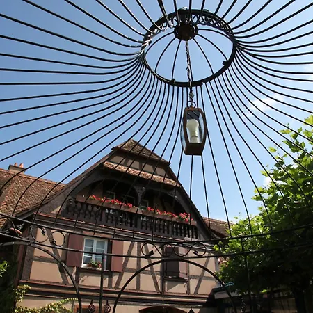 ホテル Restaurant Relais De La Poste - Strasbourg Nord ラ・ヴァンツェナウ
