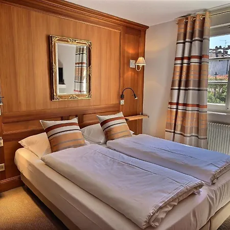Hotel Restaurant Relais De La Poste - Strasbourg Nord La Wantzenau