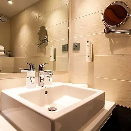 Отель Restaurant Relais De La Poste - Strasbourg Nord