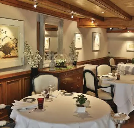 Restaurant Relais De La Poste - Strasbourg Nord 라왕트제노