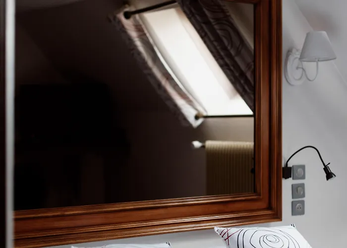 Hotel Restaurant Relais De La Poste - Strasbourg Nord La Wantzenau