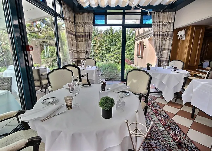 Hotel Restaurant Relais De La Poste - Strasbourg Nord 3*