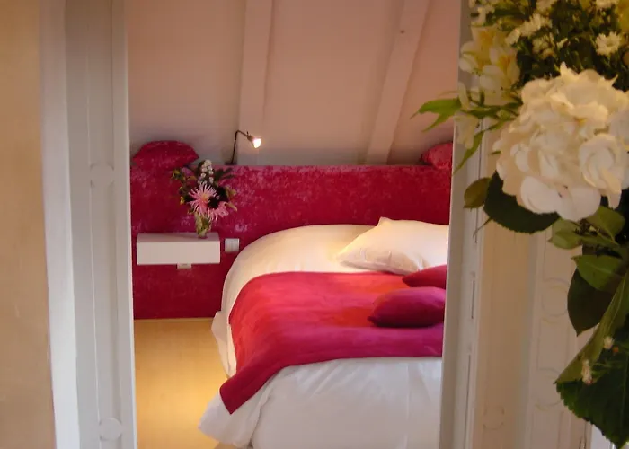 Restaurant Relais De La Poste - Strasbourg Nord 3* 拉·旺泽瑙