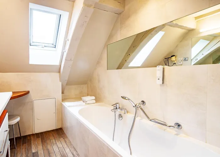 Restaurant Relais De La Poste - Strasbourg Nord Hotel 3*