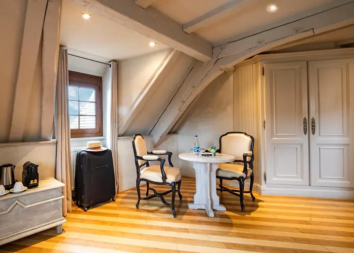 Hotel Restaurant Relais De La Poste - Strasbourg Nord