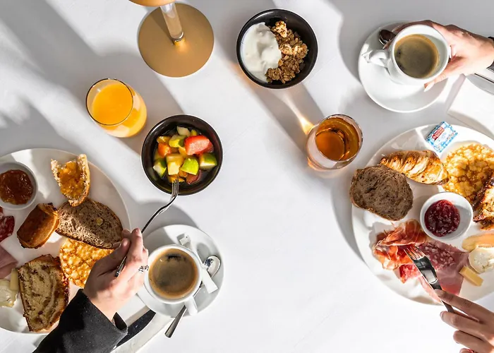 Restaurant Relais De La Poste - Strasbourg Nord 拉·旺泽瑙